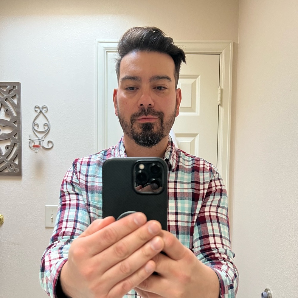Meet your Posher, Daniel